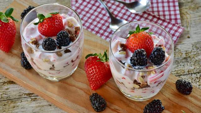 Greek Yogurt Parfait