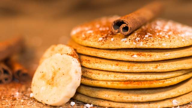 Banana Oat Pancakes